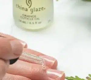 China Glaze olje za obnohtno kožico 14 ml 3 olje za obnohtno kožico in nohte